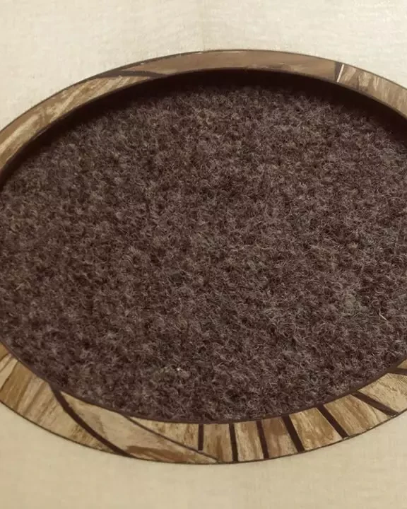 Val Lutherie - Atelier de lutherie guitares et basses - Valérie-Anne Lahaye